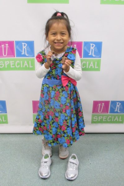 13 - Little girl with flower dress